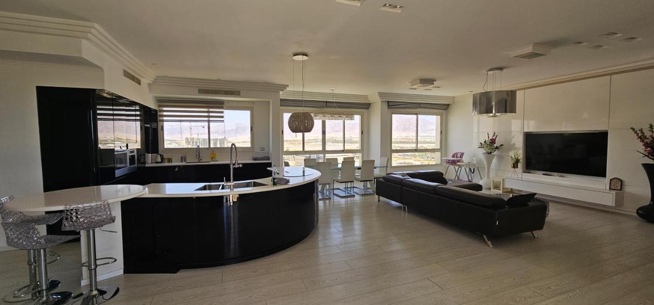 Luxury Exclusive Top Class Apartments Near The Sea With Pool Ελάτ Εξωτερικό φωτογραφία